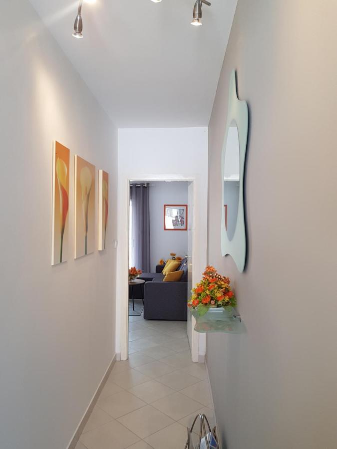 Villa Seaview With Pool - Apartment Cotton Trogir Exterior photo